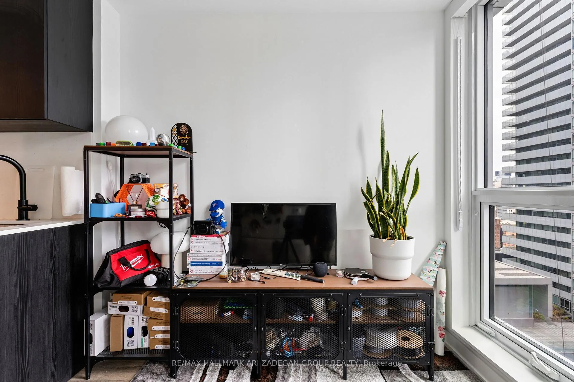 Photo 7 of Unit 1908, 327 King Street W, Toronto, Waterfront Communities — HOMEH