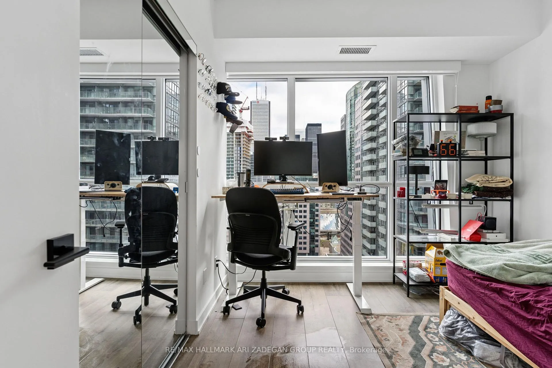 Photo 8 of Unit 1908, 327 King Street W, Toronto, Waterfront Communities — HOMEH