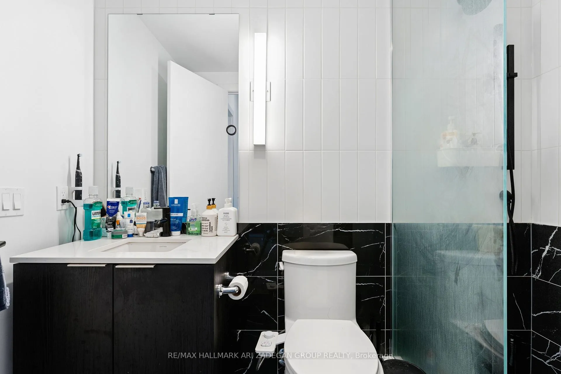 Photo 12 of Unit 1908, 327 King Street W, Toronto, Waterfront Communities — HOMEH