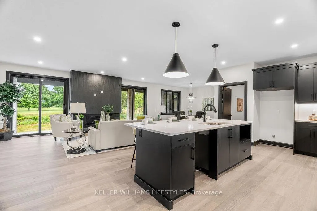 Photo 13 of 65 East Glen Drive, Lambton Shores, Arkona — HOMEH