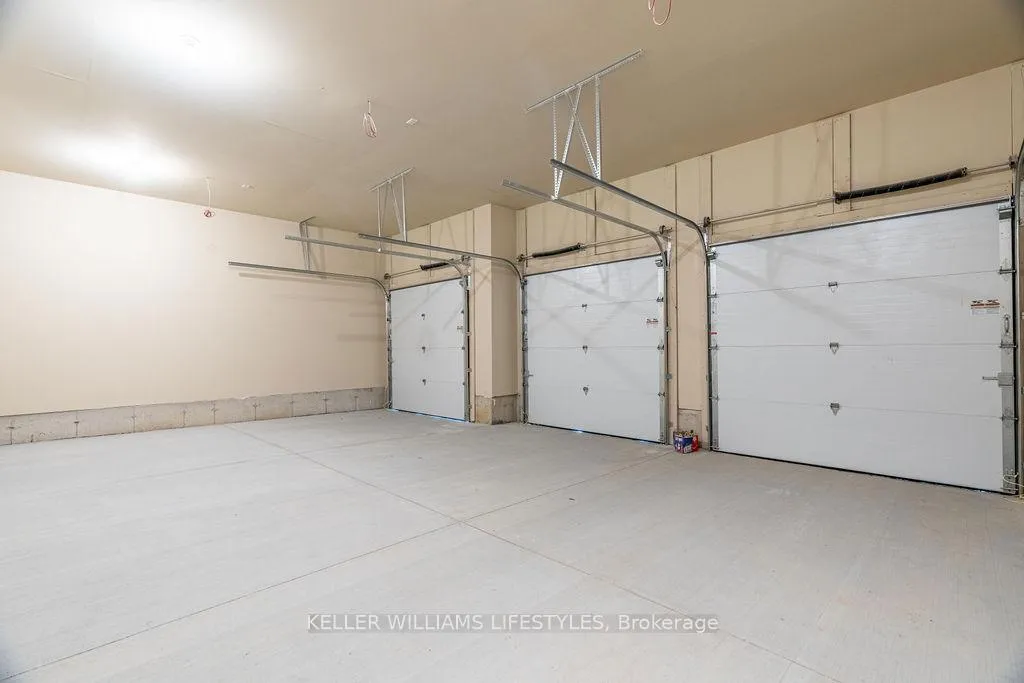 Photo 37 of 65 East Glen Drive, Lambton Shores, Arkona — HOMEH
