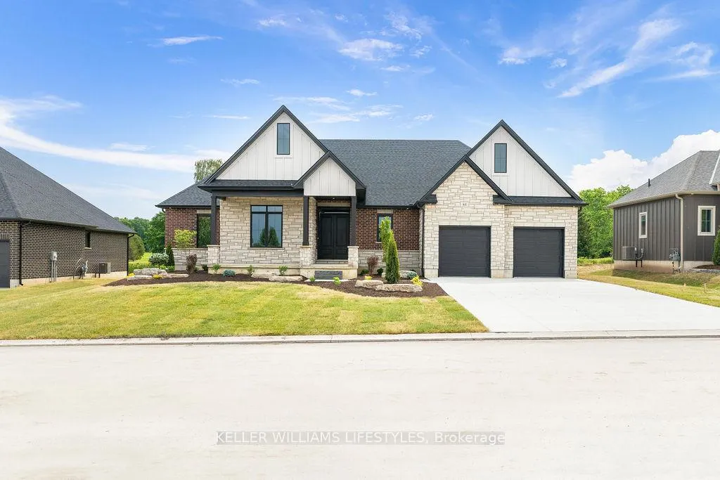 Photo 5 of 28 Alexander Gate, Lambton Shores, Grand Bend — HOMEH