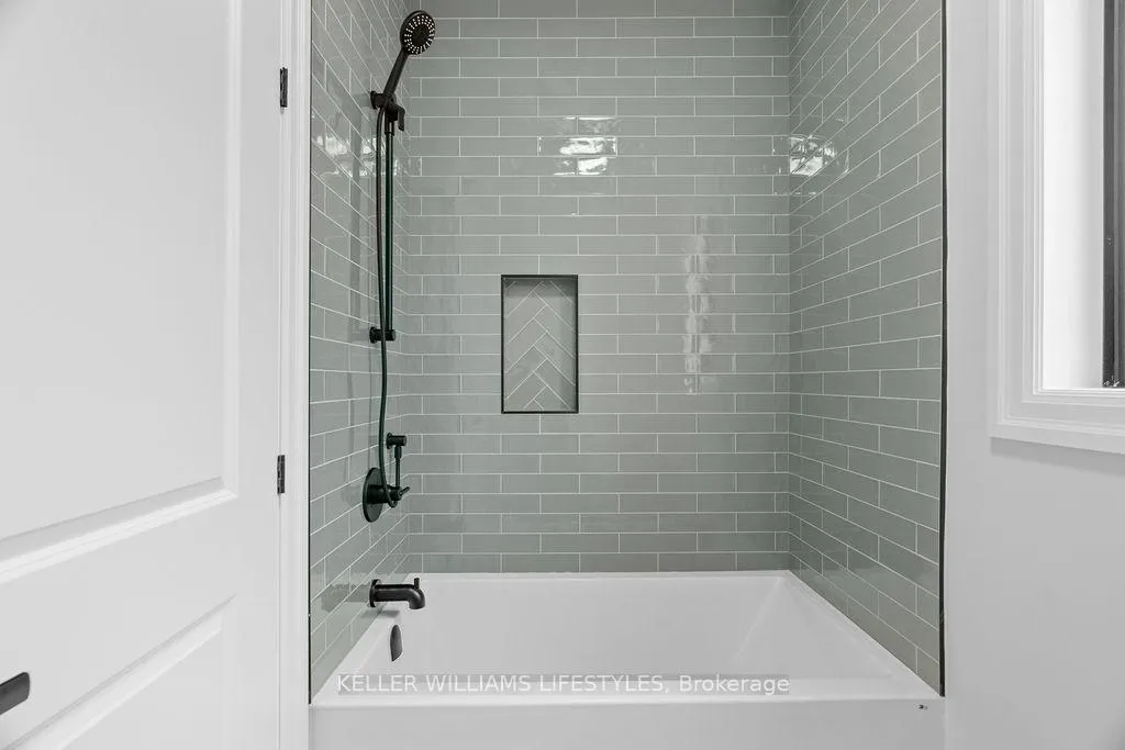 Photo 19 of 28 Alexander Gate, Lambton Shores, Grand Bend — HOMEH