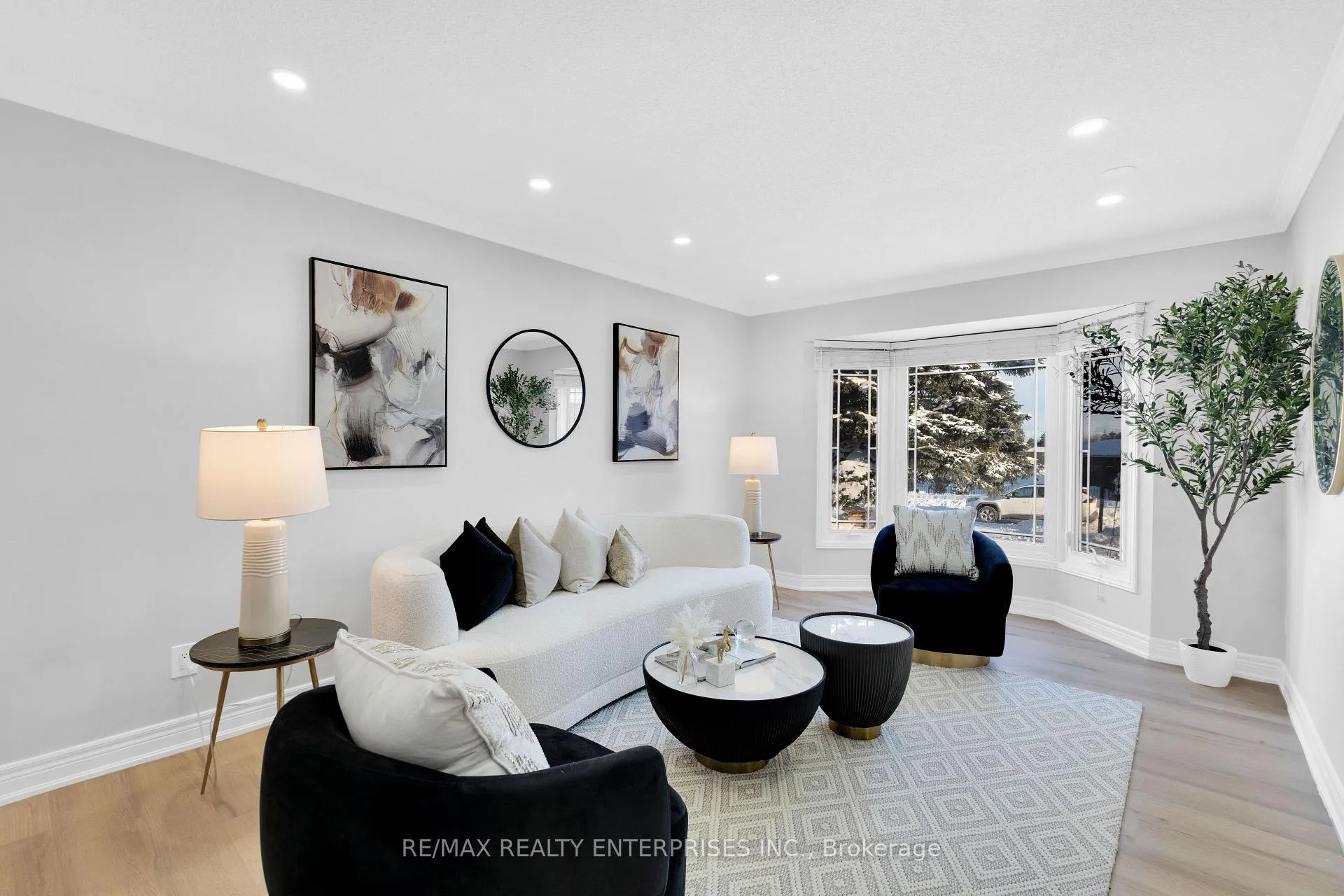 Photo 3 of 25 Porteous Circle, Brampton, Northgate — HOMEH