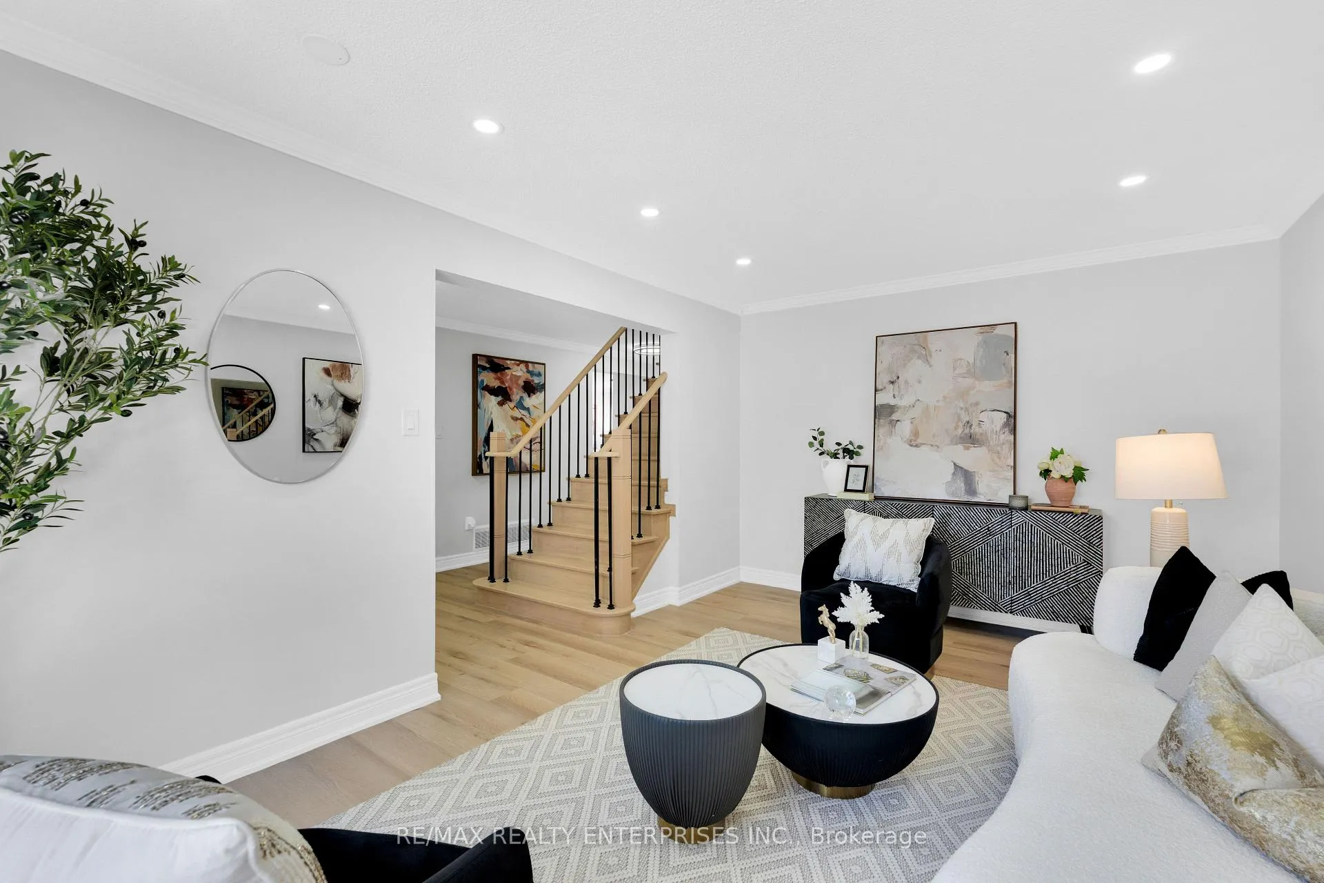Photo 4 of 25 Porteous Circle, Brampton, Northgate — HOMEH