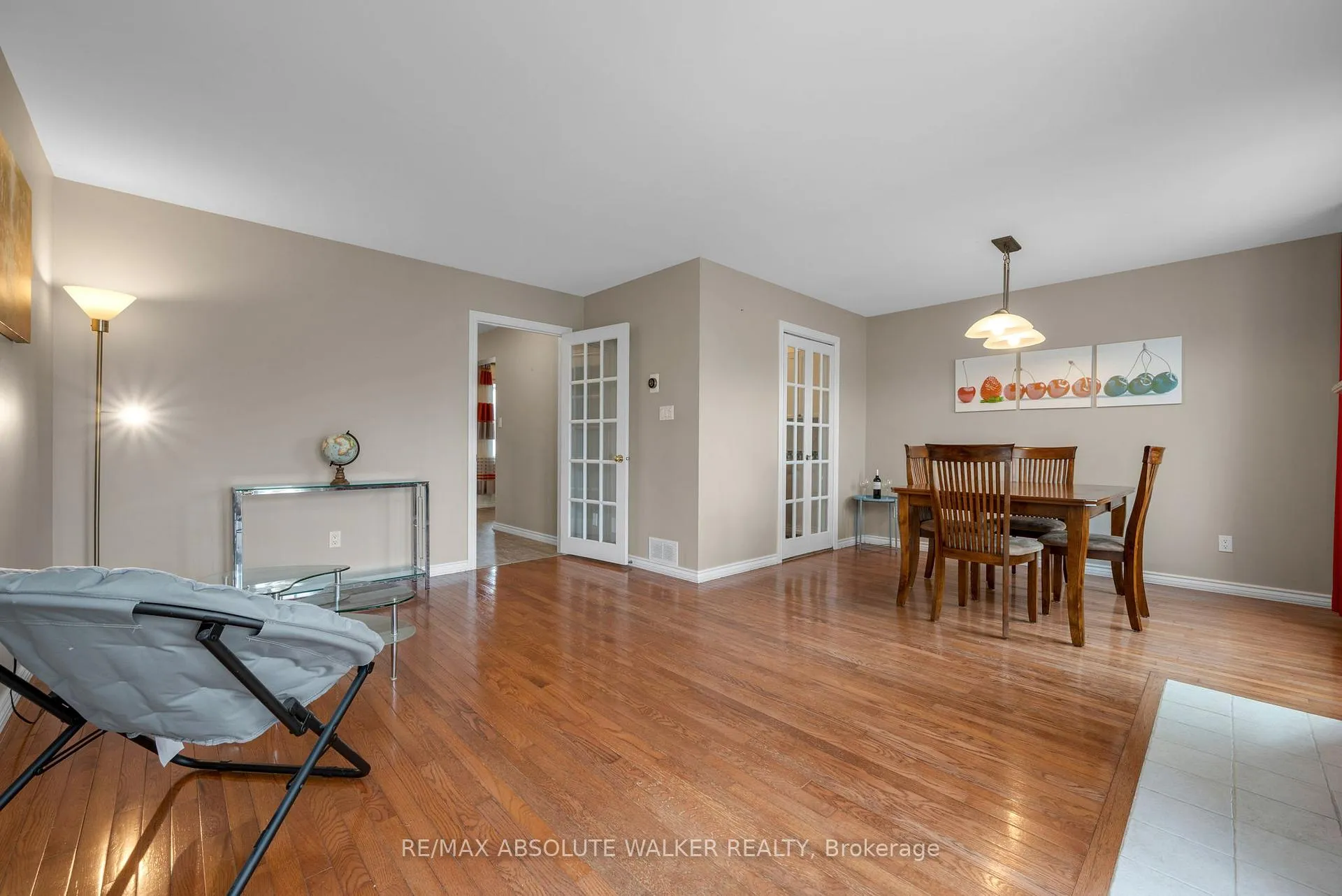 Photo 7 of 38 Beacon Way, Ottawa, Kanata - Morgan's Grant/South March — HOMEH