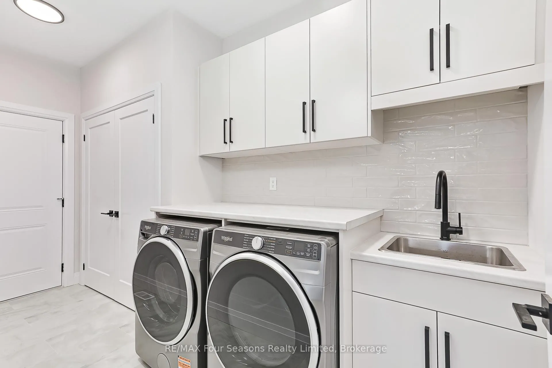 Photo 18 of 5 Boynton Court, Markham, Victoria Manor-Jennings Gate — HOMEH