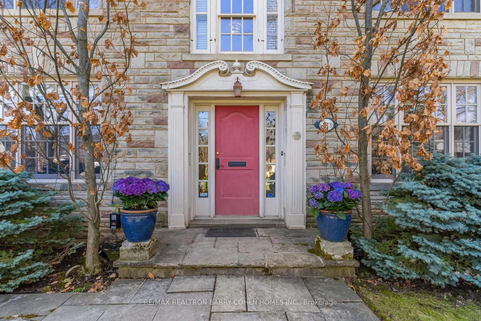 Photo 3 of 183 Cortleigh Boulevard, Toronto, Lawrence Park South — HOMEH