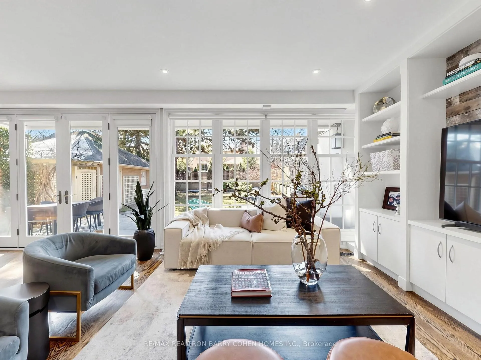 Photo 6 of 183 Cortleigh Boulevard, Toronto, Lawrence Park South — HOMEH