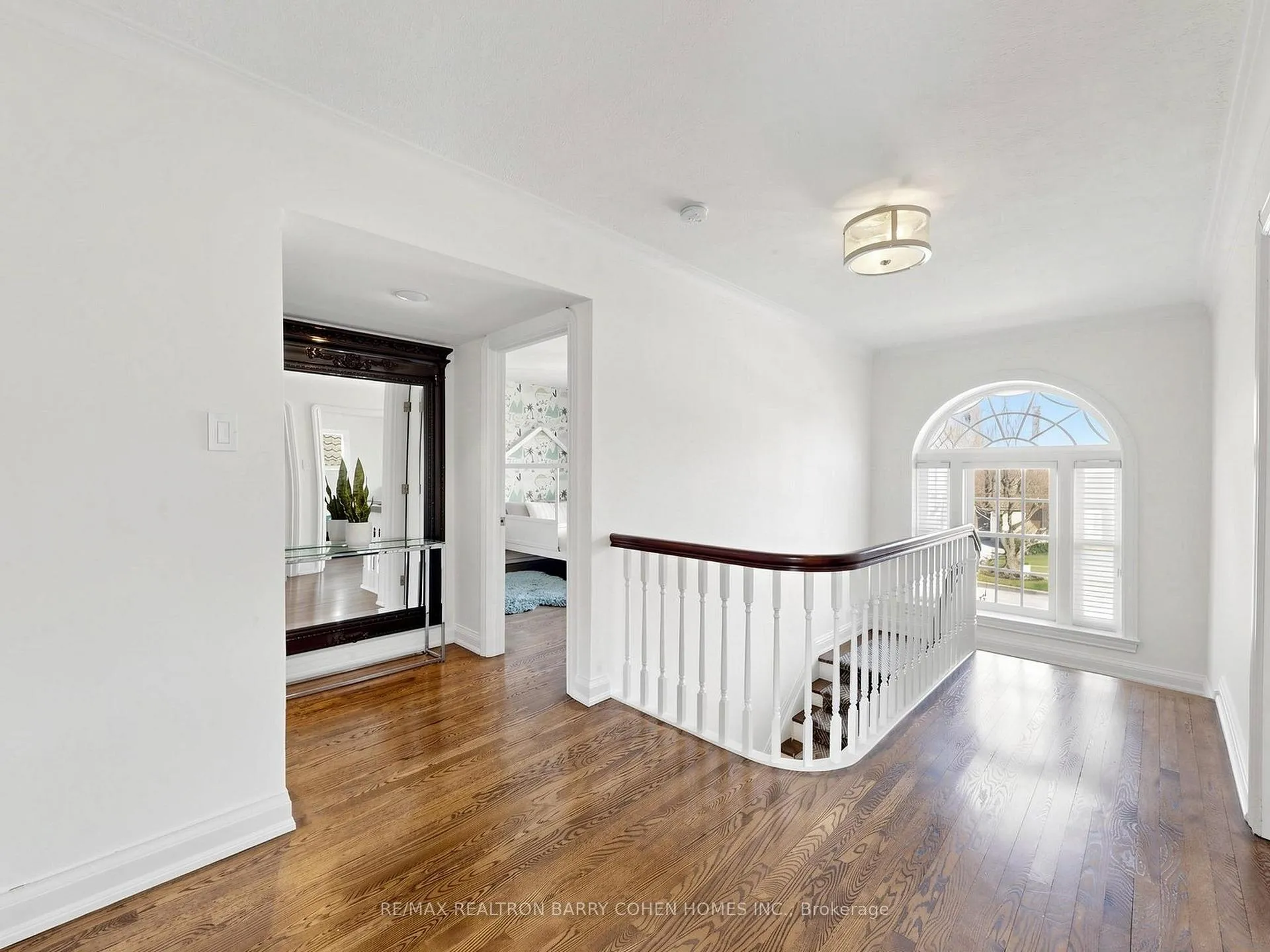 Photo 22 of 183 Cortleigh Boulevard, Toronto, Lawrence Park South — HOMEH