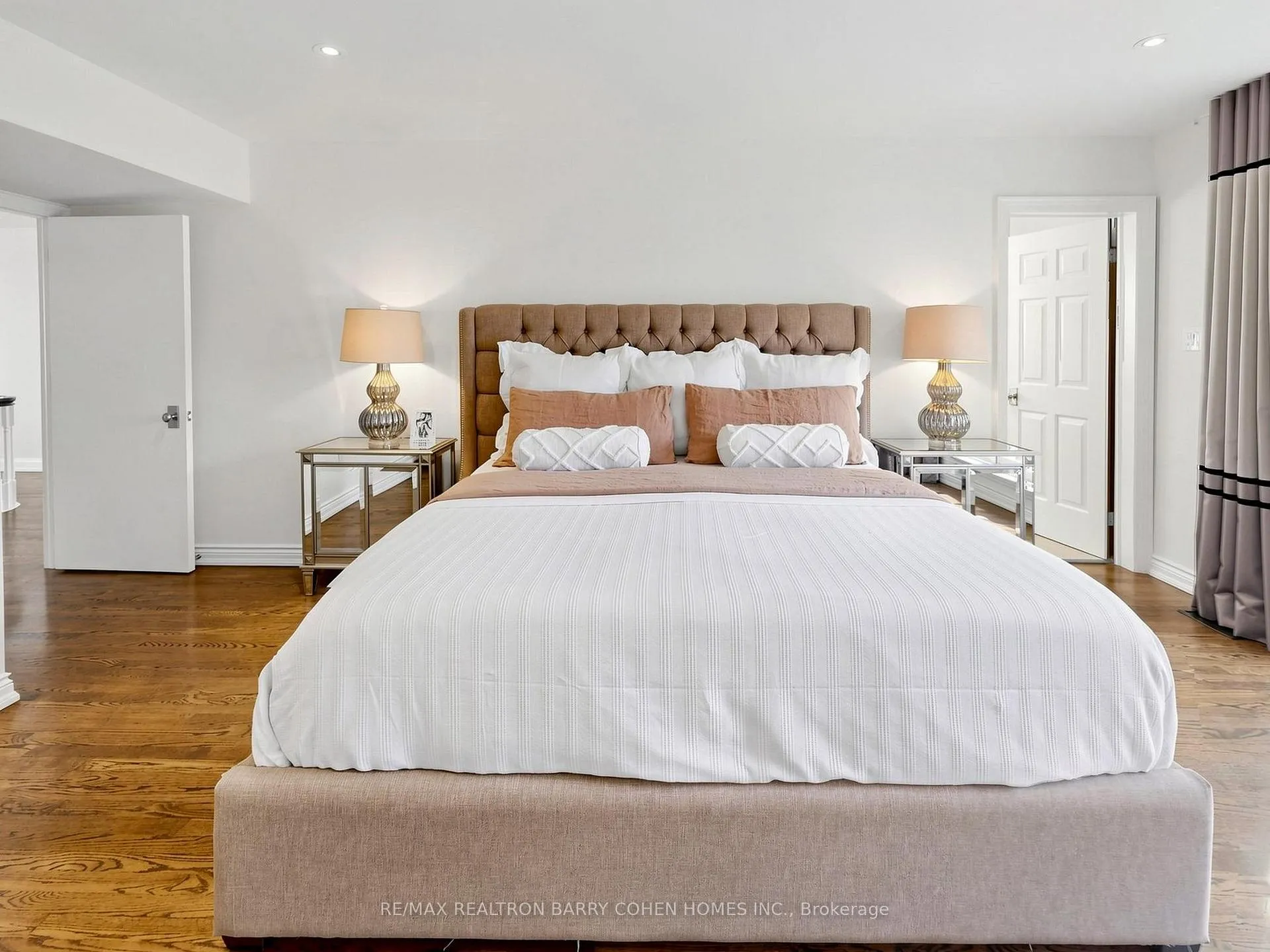 Photo 25 of 183 Cortleigh Boulevard, Toronto, Lawrence Park South — HOMEH