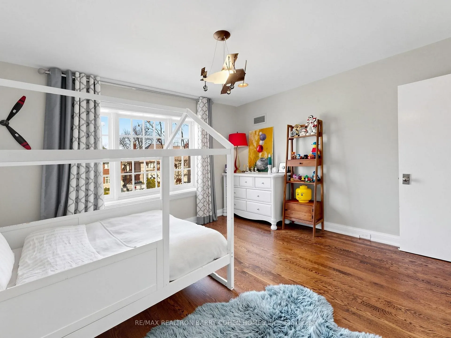 Photo 35 of 183 Cortleigh Boulevard, Toronto, Lawrence Park South — HOMEH