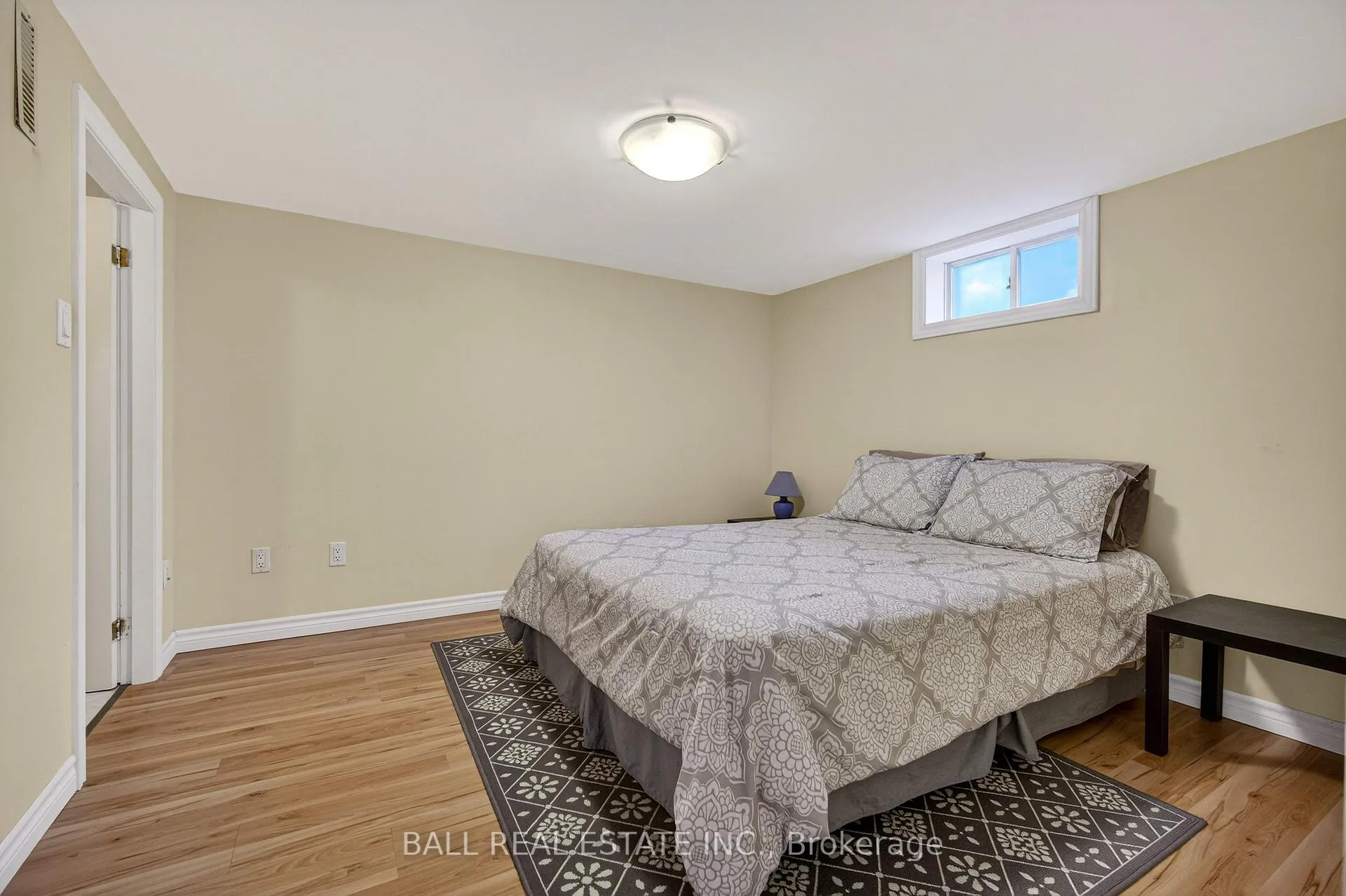 Photo 25 of 1129 Algonquin Boulevard, Peterborough, Northcrest Ward 5 — HOMEH
