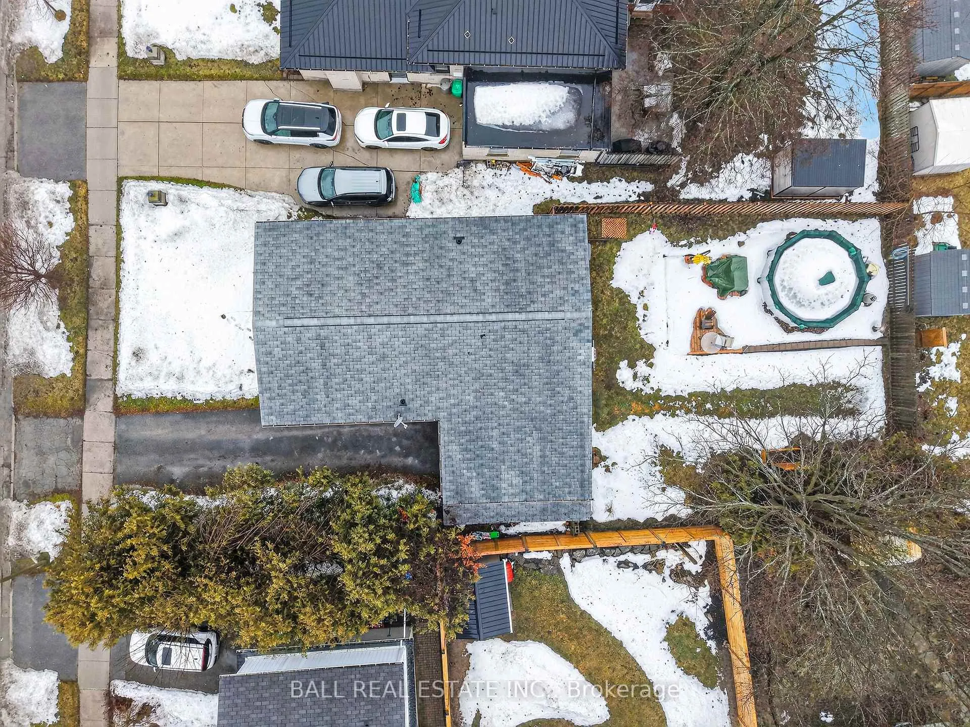 Photo 33 of 1129 Algonquin Boulevard, Peterborough, Northcrest Ward 5 — HOMEH