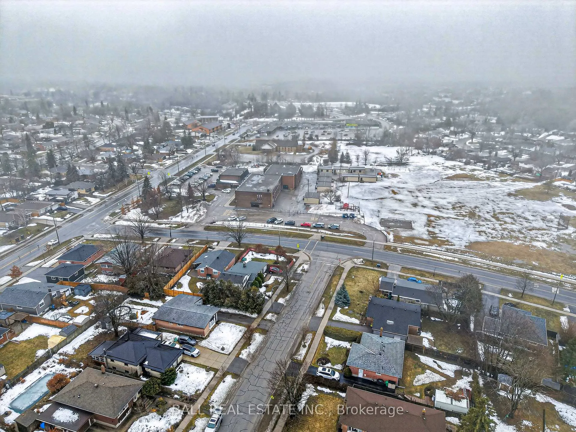 Photo 35 of 1129 Algonquin Boulevard, Peterborough, Northcrest Ward 5 — HOMEH
