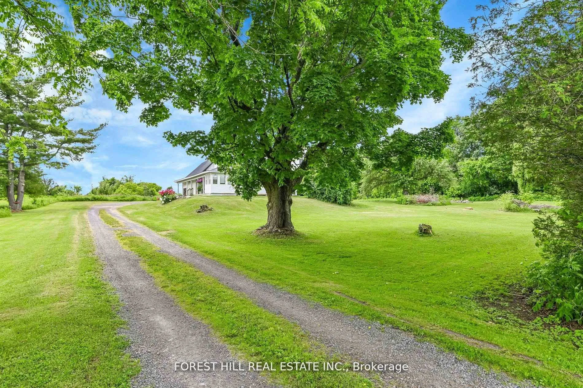 Photo 2 of 3574 Avonmore Road, North Stormont, North Stormont (Roxborough) Twp — HOMEH
