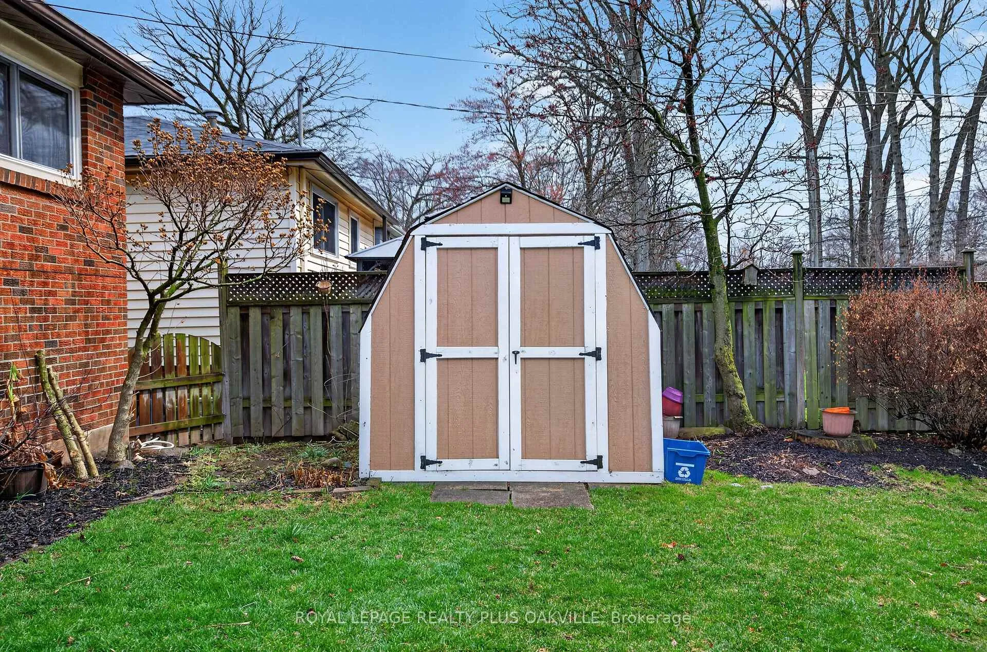 Photo 28 of 512 Pinedale Avenue, Burlington, Appleby — HOMEH