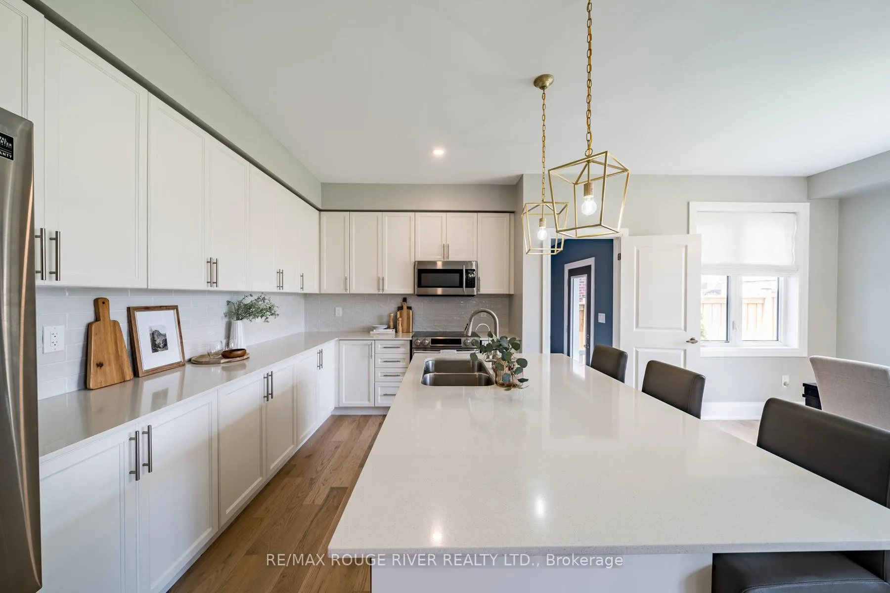 Photo 12 of 120 Highlands Boulevard, Cavan Monaghan, Cavan Twp — HOMEH