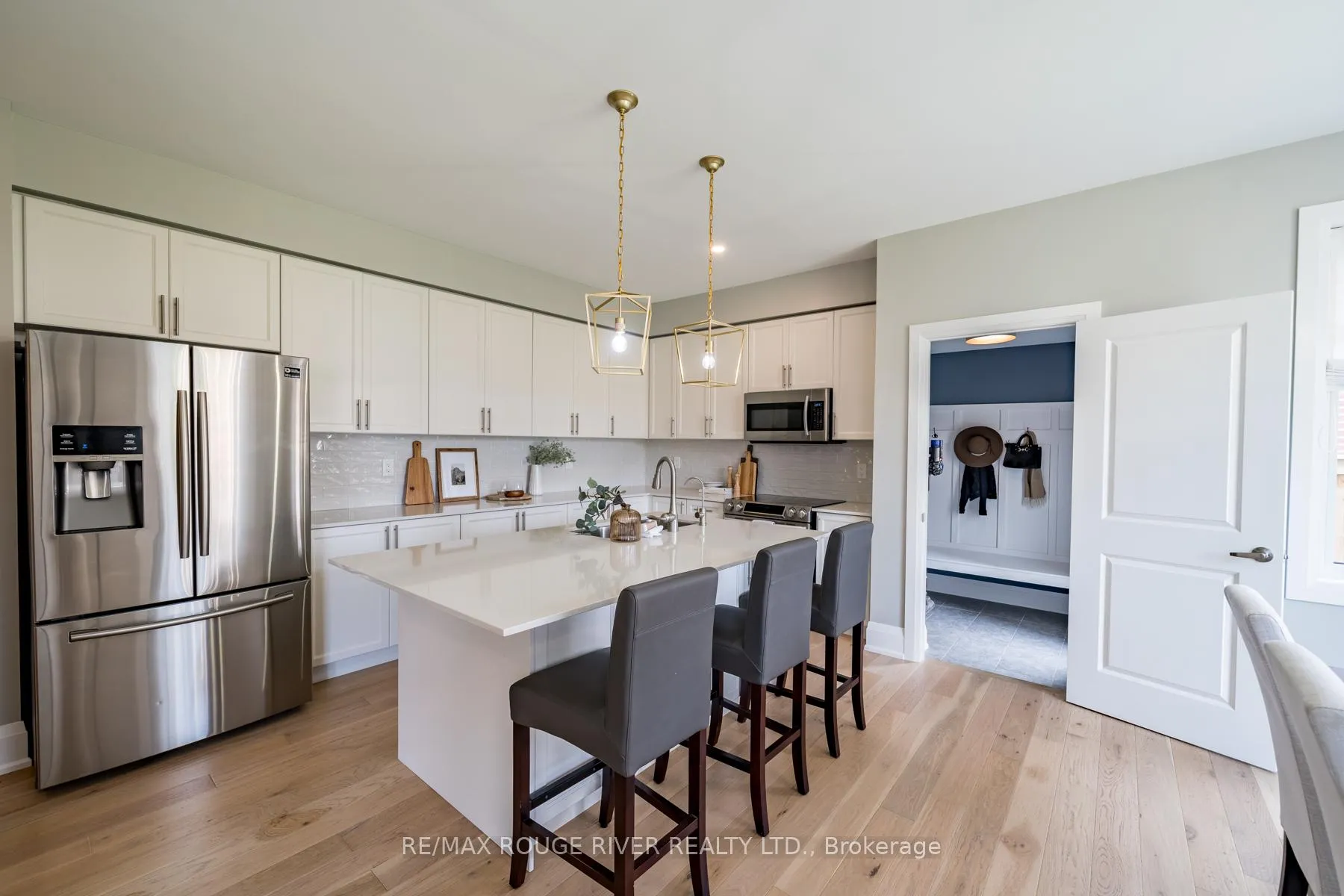Photo 13 of 120 Highlands Boulevard, Cavan Monaghan, Cavan Twp — HOMEH