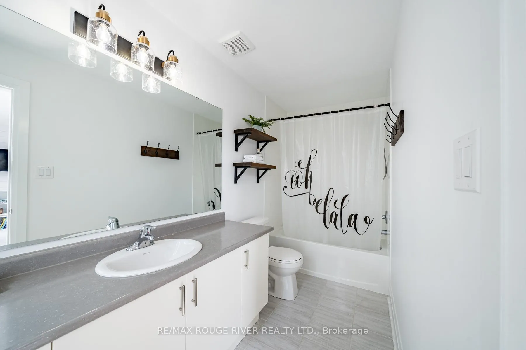 Photo 27 of 120 Highlands Boulevard, Cavan Monaghan, Cavan Twp — HOMEH