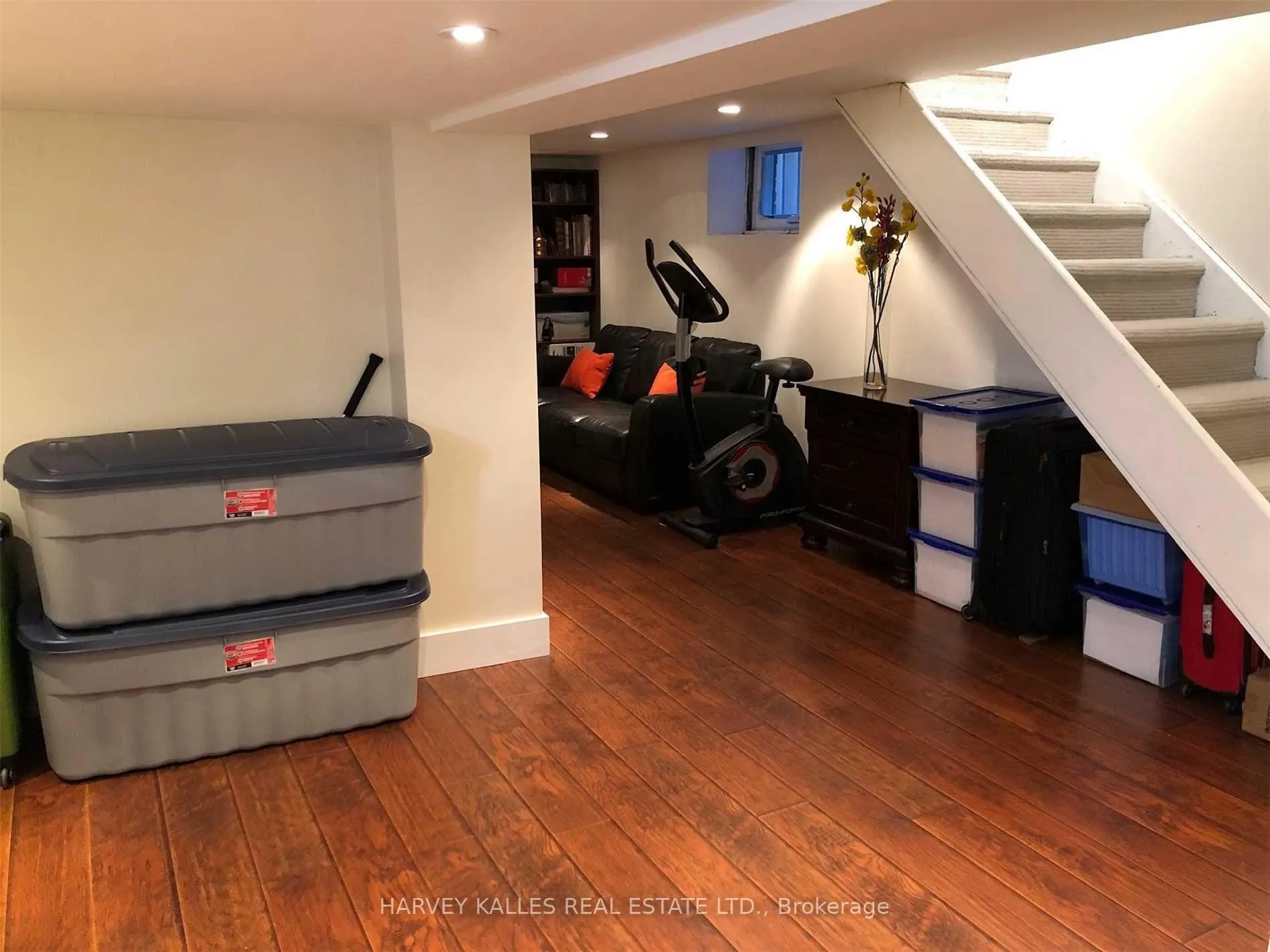 Photo 16 of 148 Roslin Avenue, Toronto, Lawrence Park North — HOMEH