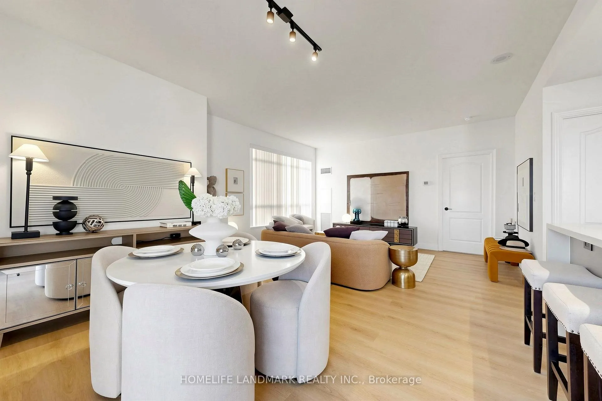 Photo 4 of Unit Lph5, 51 Saddlecreek Drive, Markham, Commerce Valley — HOMEH