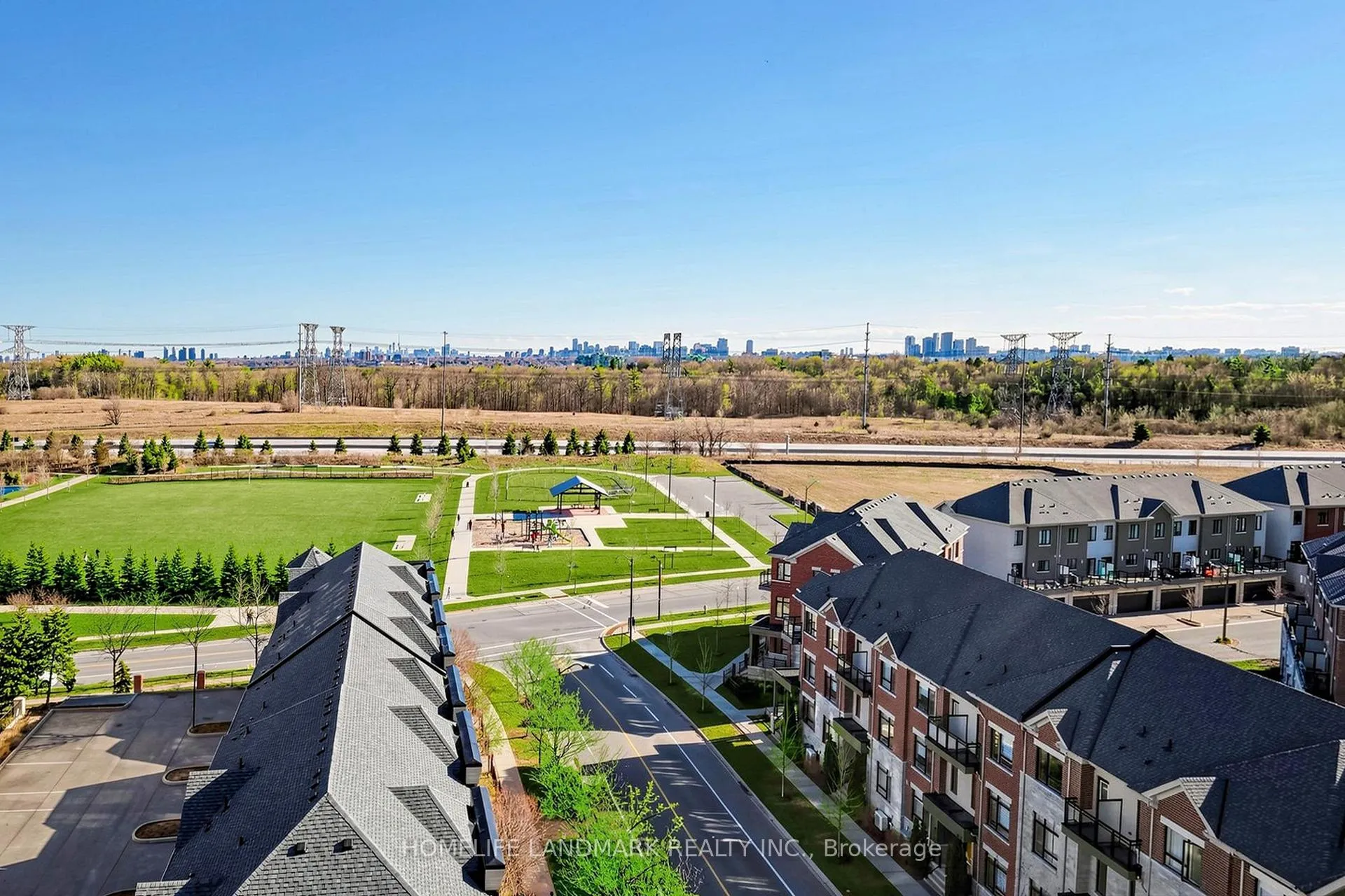 Photo 16 of Unit Lph5, 51 Saddlecreek Drive, Markham, Commerce Valley — HOMEH