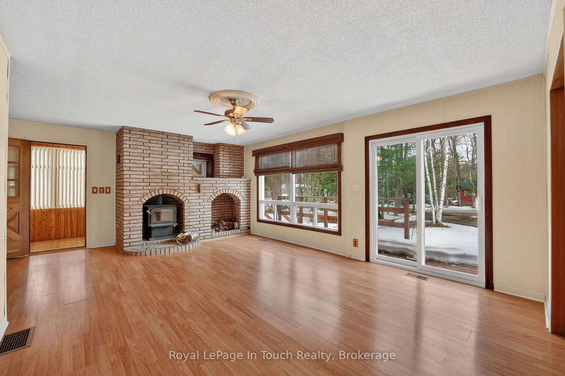 Photo 30 of 23 Duquette Court, Tiny, Rural Tiny — HOMEH