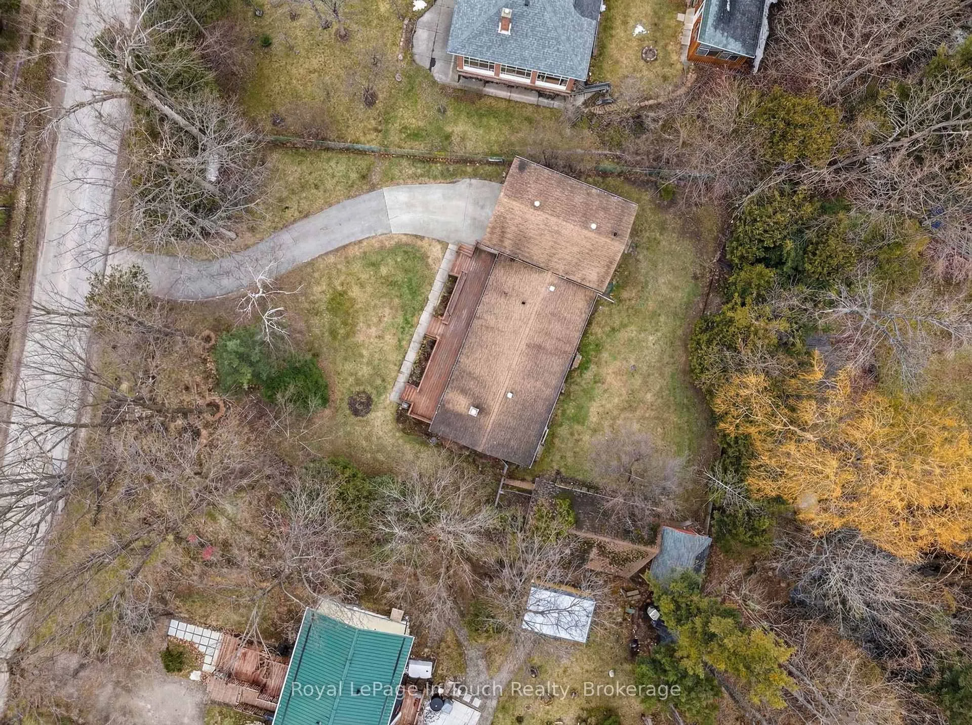 Photo 34 of 23 Duquette Court, Tiny, Rural Tiny — HOMEH