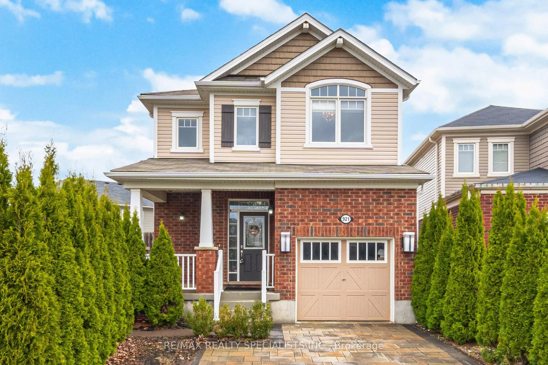 Photo 1 of 921 Orr Court, Kitchener, Rosenburg — HOMEH