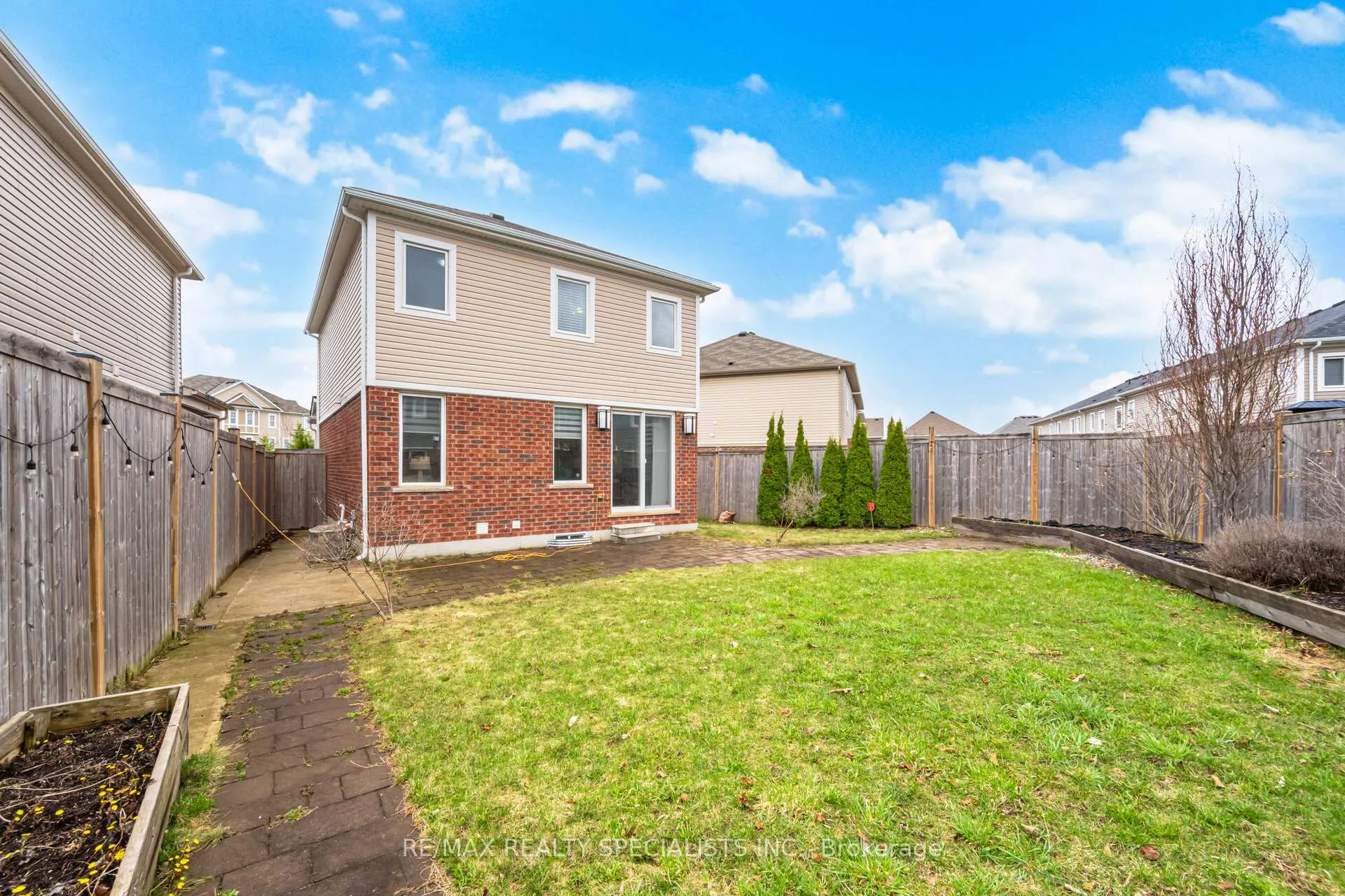 Photo 47 of 921 Orr Court, Kitchener, Rosenburg — HOMEH