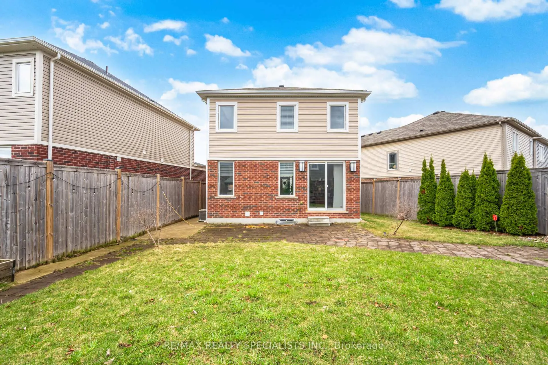 Photo 49 of 921 Orr Court, Kitchener, Rosenburg — HOMEH