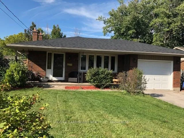 Photo 1 of Unit Upper, 43 Dunvegan Road, St. Catharines, Secord Woods — HOMEH