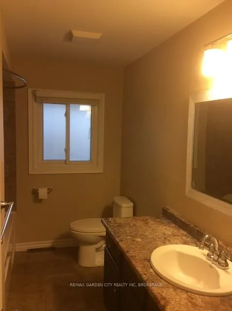 Photo 9 of Unit Upper, 43 Dunvegan Road, St. Catharines, Secord Woods — HOMEH