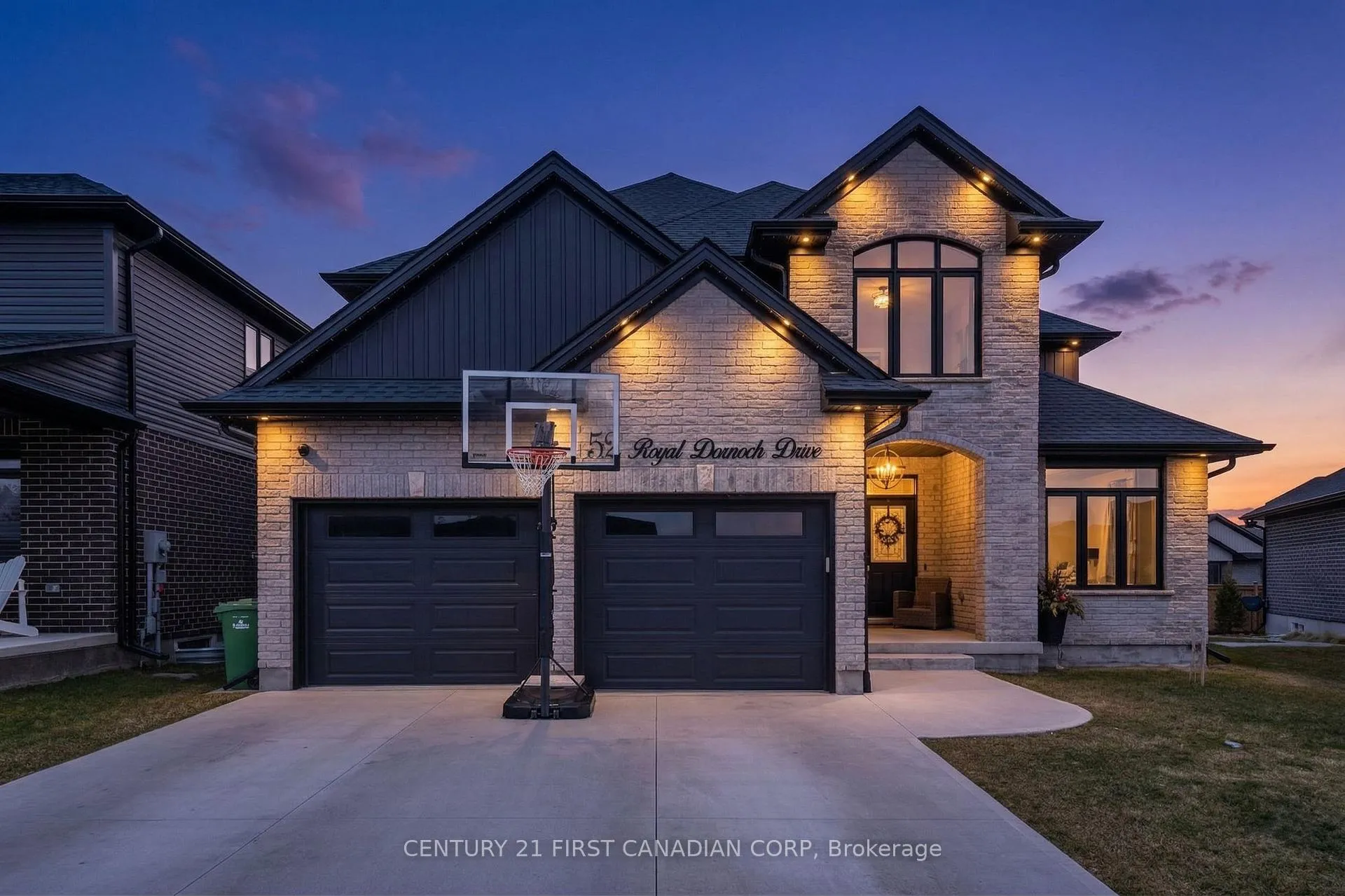 Front of 52 Royal Dornoch Drive