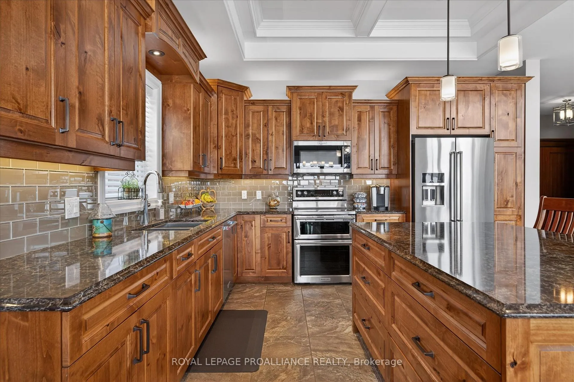 Photo 10 of 668 Hatton Avenue, Selwyn — HOMEH
