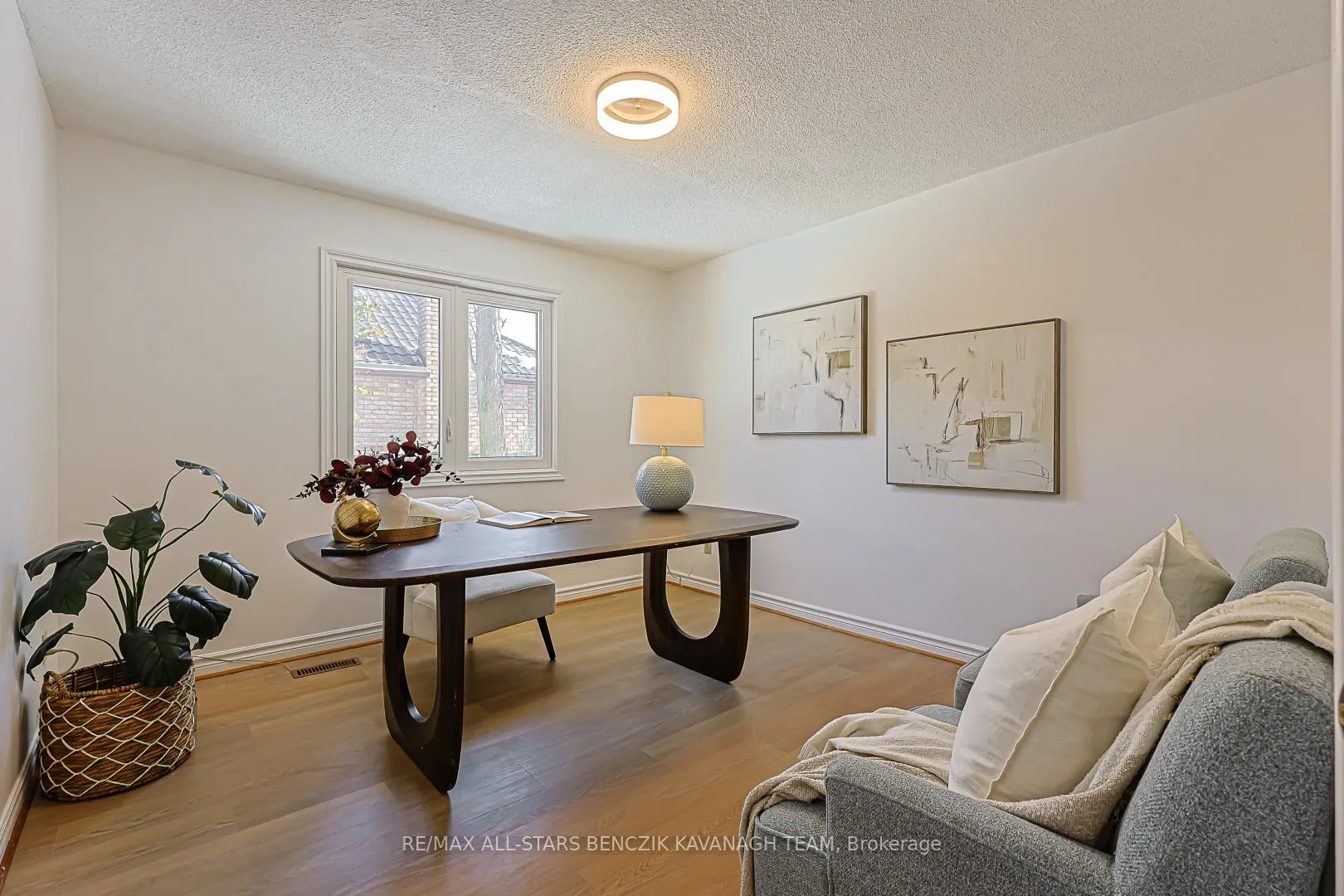 Photo 12 of 57 Highglen Avenue, Markham, Milliken Mills East — HOMEH
