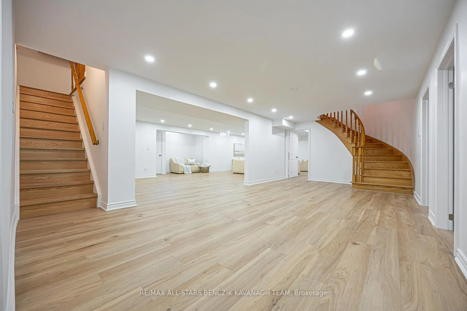 Photo 23 of 57 Highglen Avenue, Markham, Milliken Mills East — HOMEH