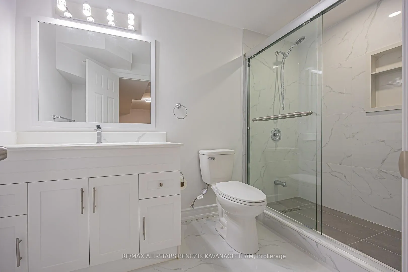 Photo 30 of 57 Highglen Avenue, Markham, Milliken Mills East — HOMEH