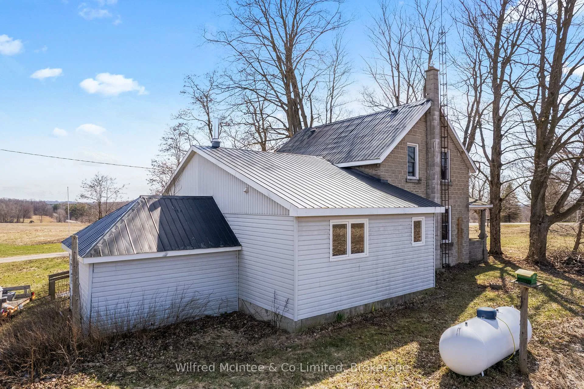 Photo 7 of 173987 Mulock Road, West Grey — HOMEH