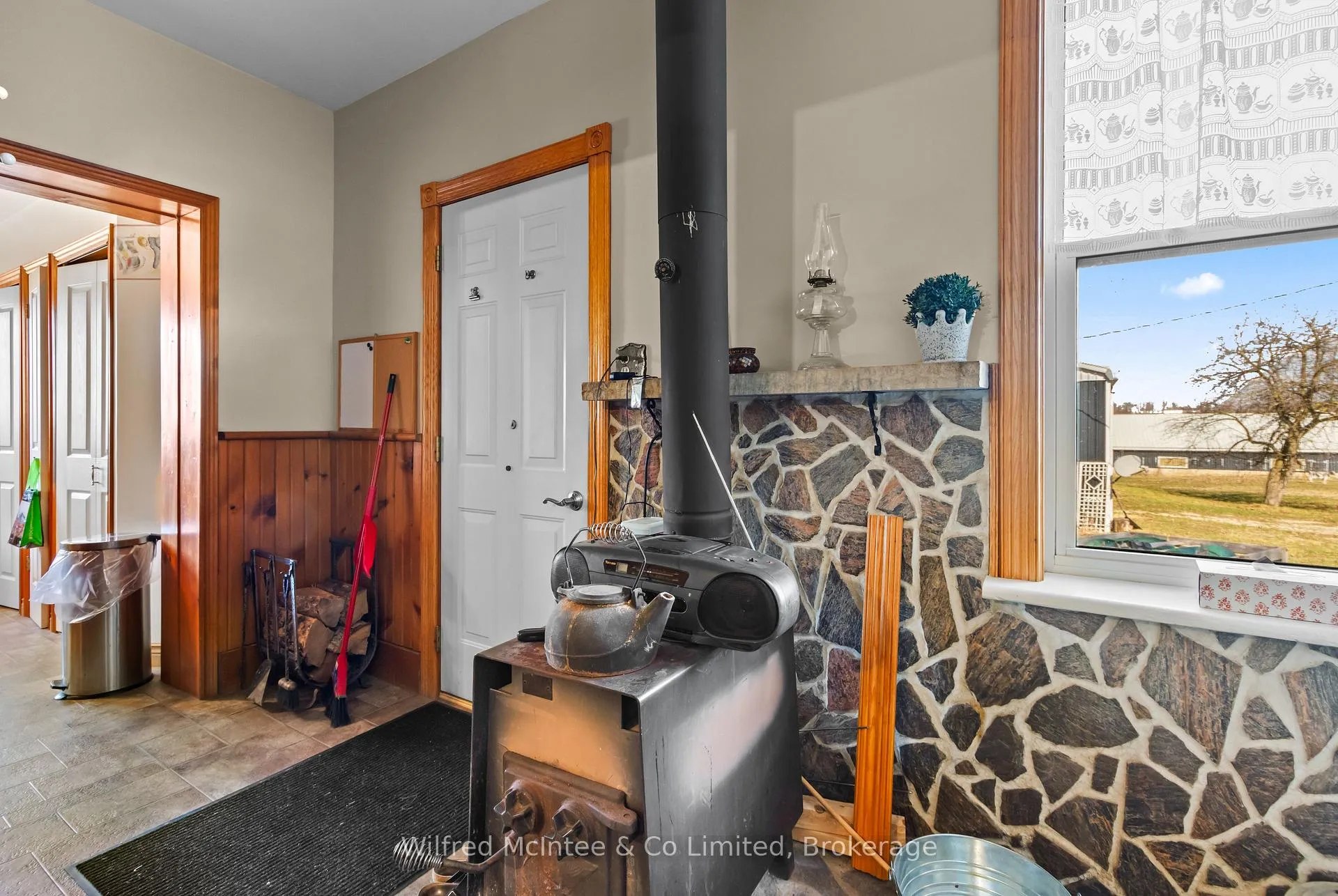 Photo 15 of 173987 Mulock Road, West Grey — HOMEH