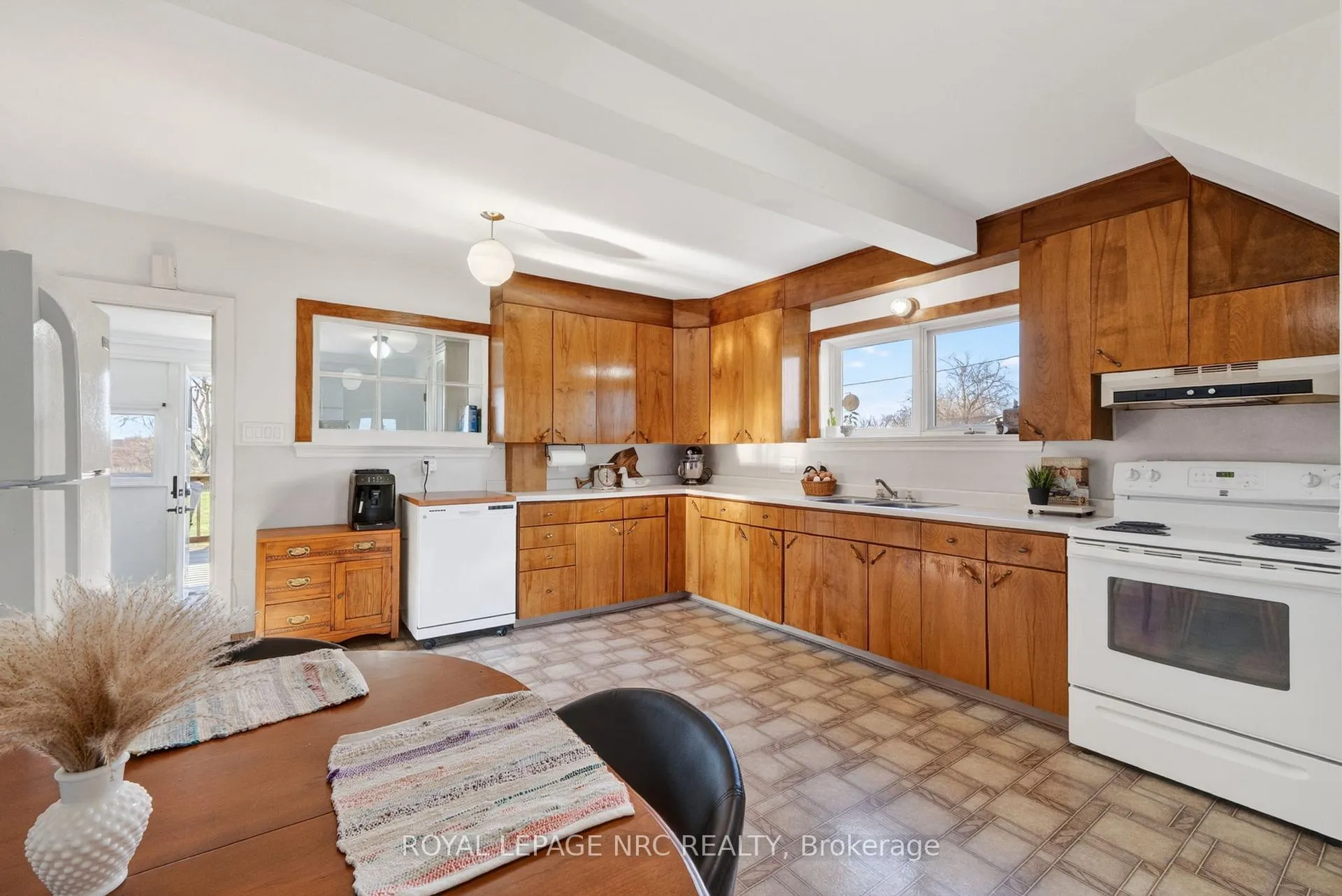 Photo 7 of 60818 Regional Rd 27, Wainfleet, Marshville/Winger — HOMEH