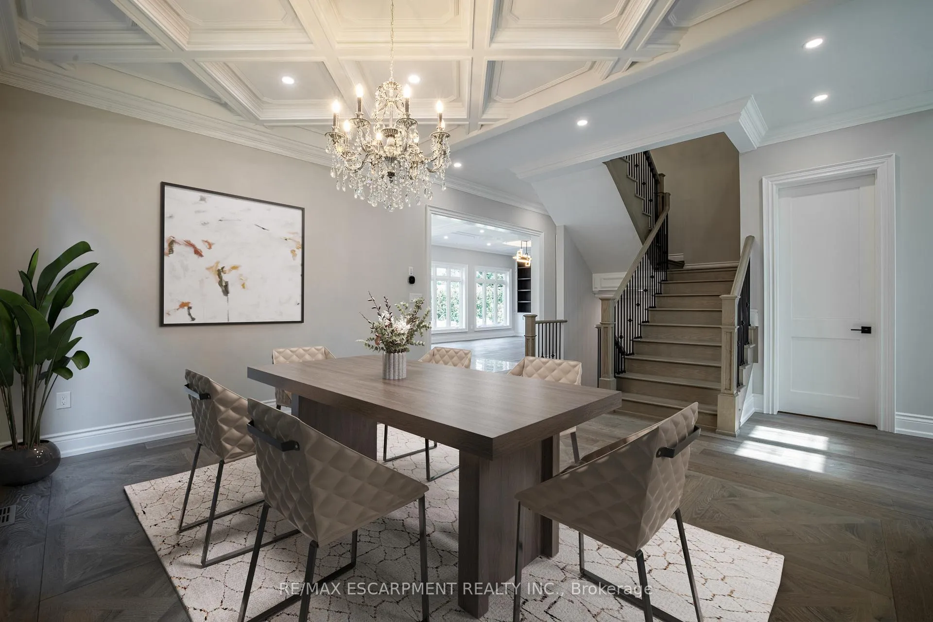 Photo 7 of 31 Bayside Court, Burlington, LaSalle — HOMEH