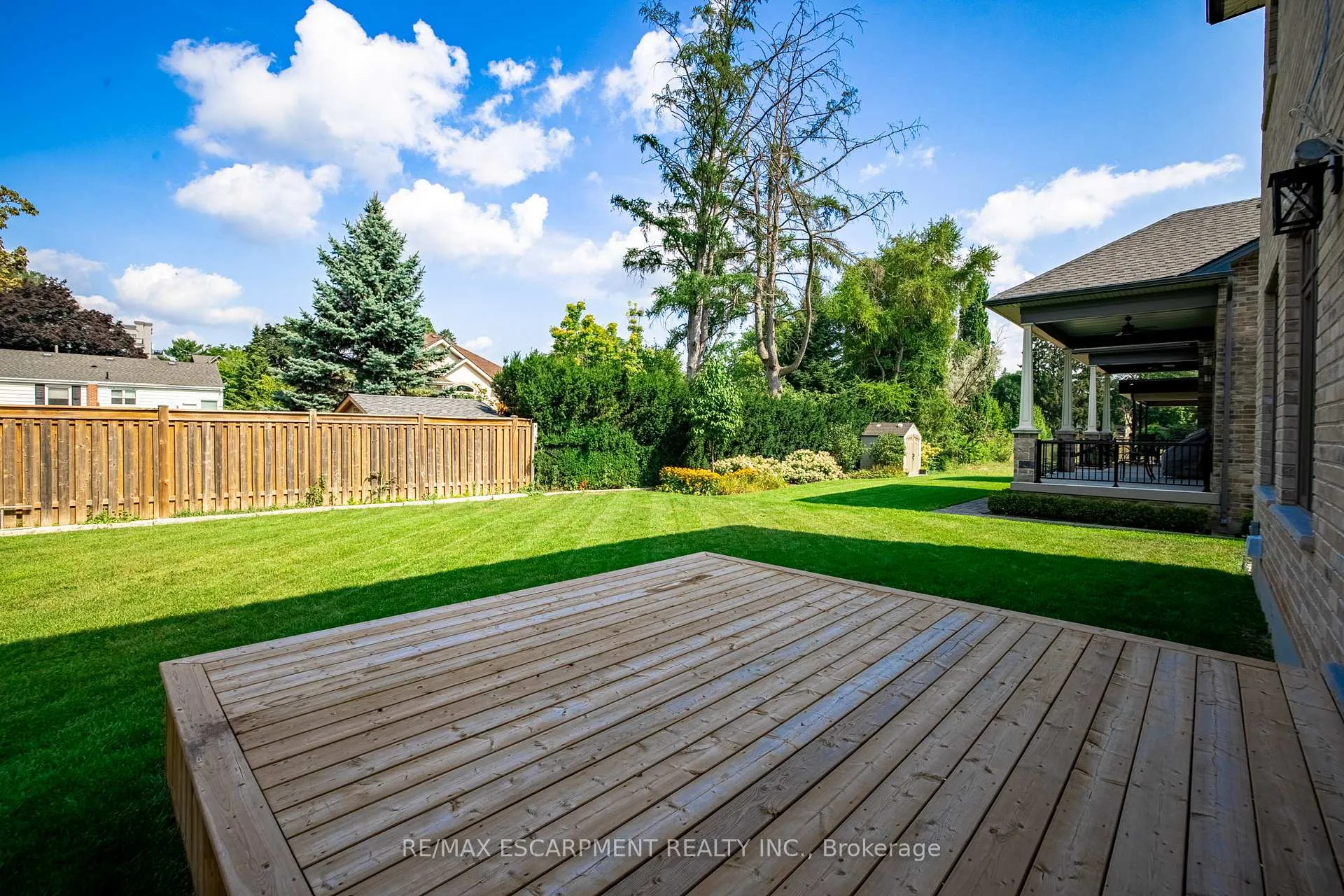 Photo 41 of 31 Bayside Court, Burlington, LaSalle — HOMEH