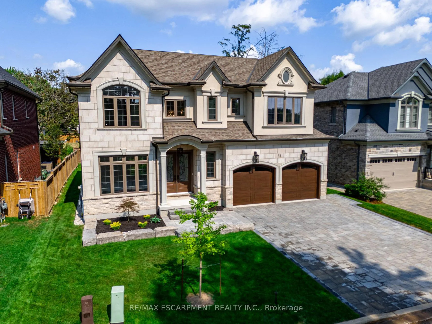 Photo 44 of 31 Bayside Court, Burlington, LaSalle — HOMEH