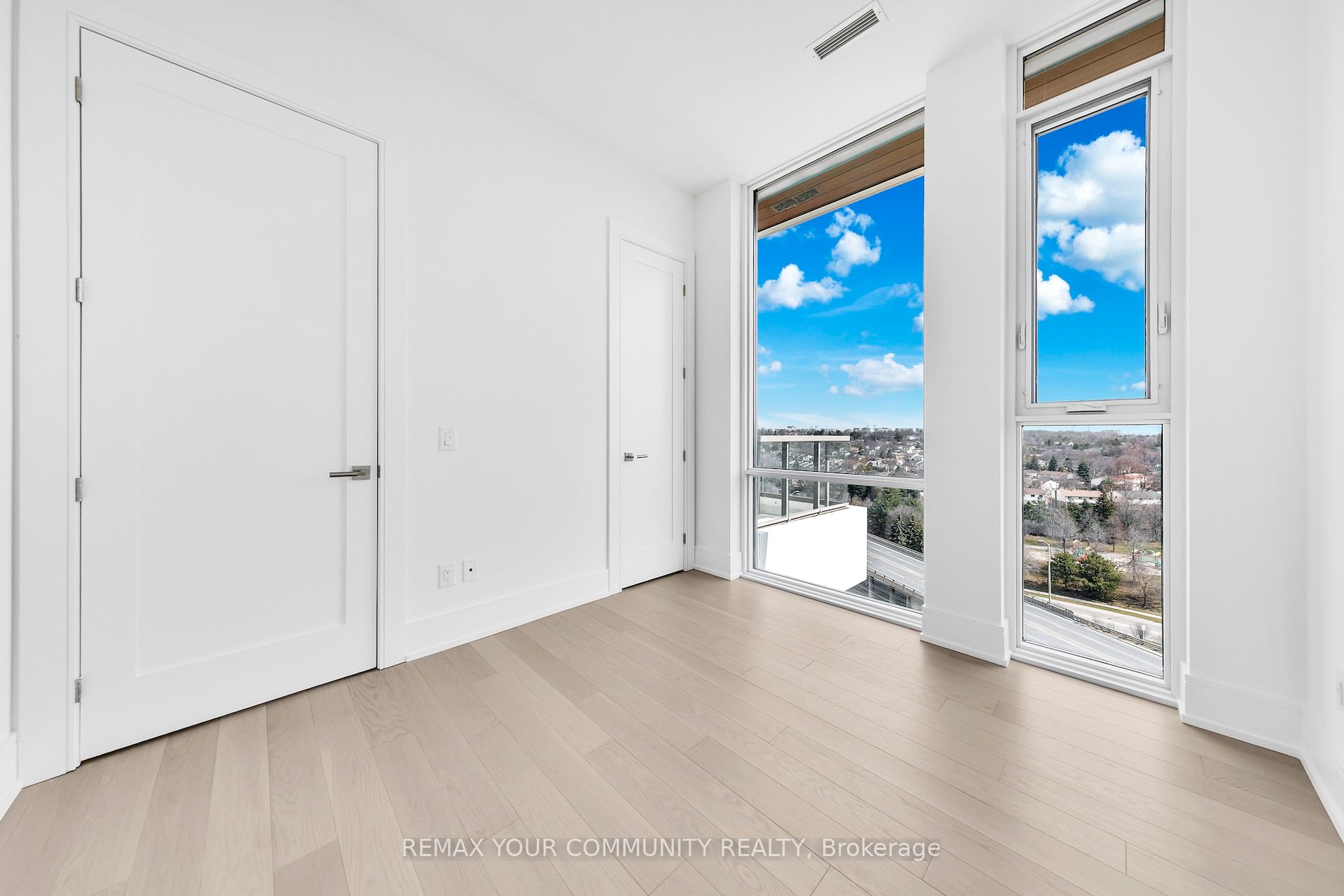 Photo 17 of Unit PH03, 397 Royal Orchard Boulevard, Markham, Royal Orchard — HOMEH