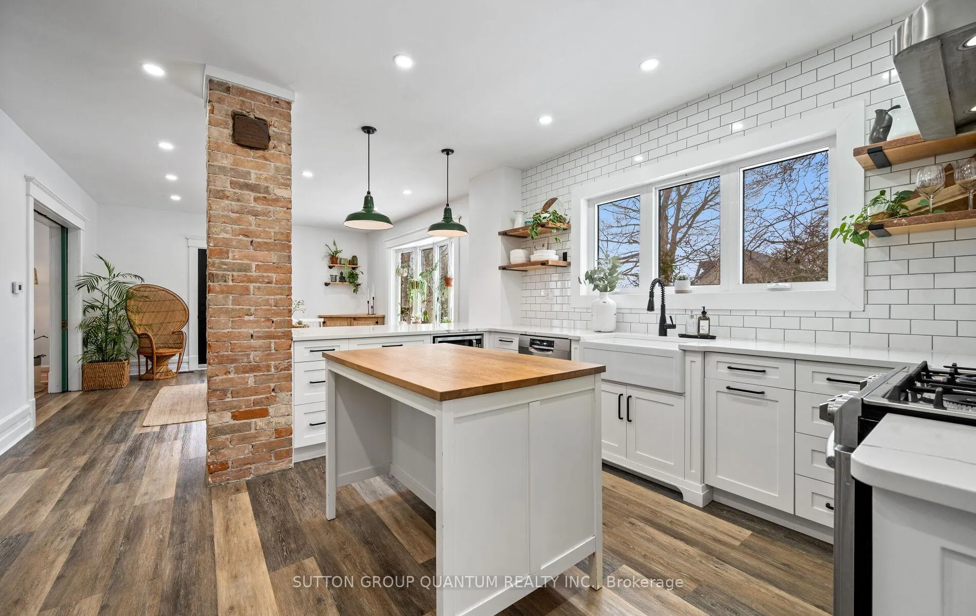 Photo 15 of 612 Main Street S, Norwich, Burgessville — HOMEH