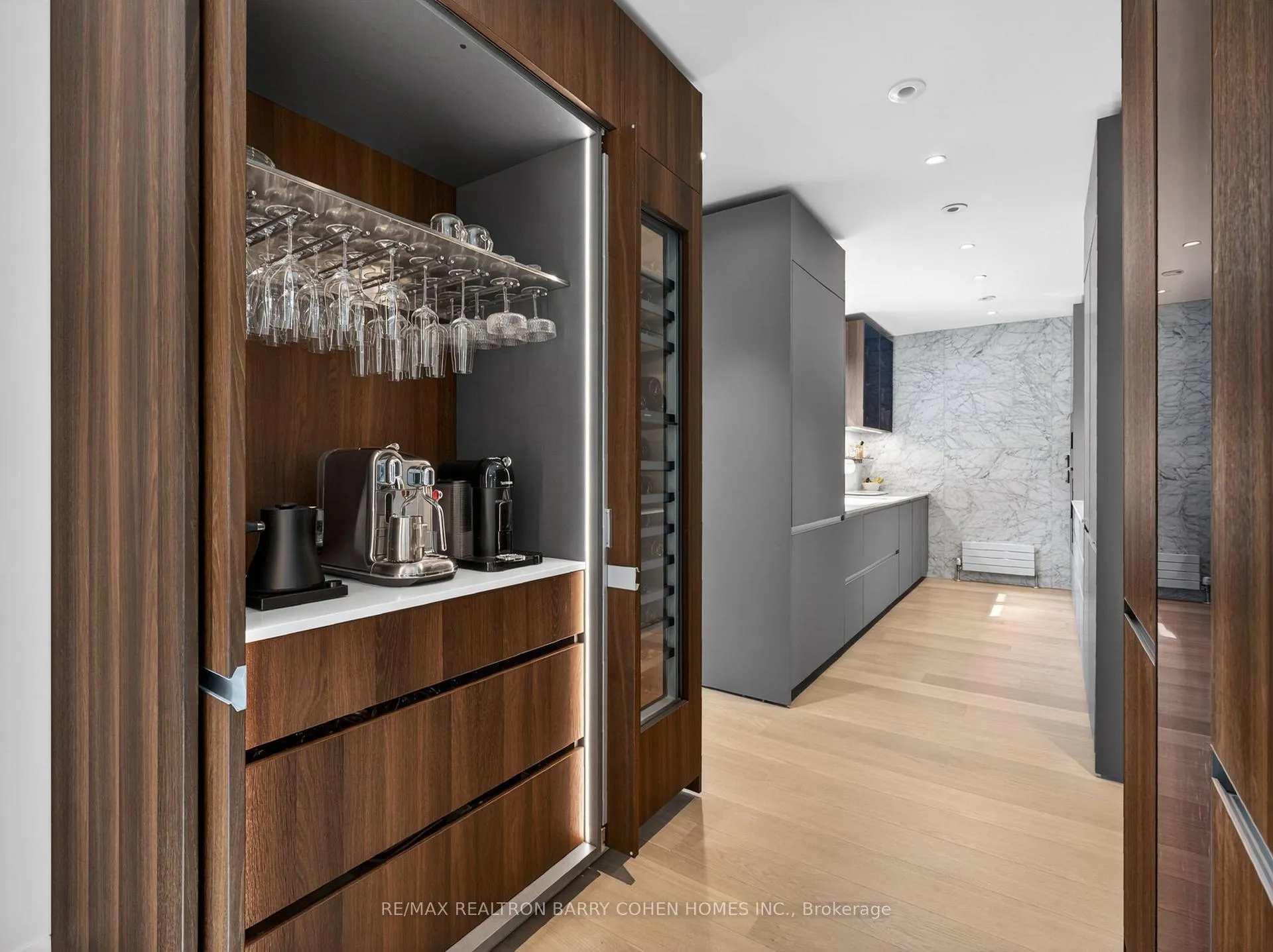 Photo 11 of 130 Mona Drive, Toronto, Lawrence Park South — HOMEH