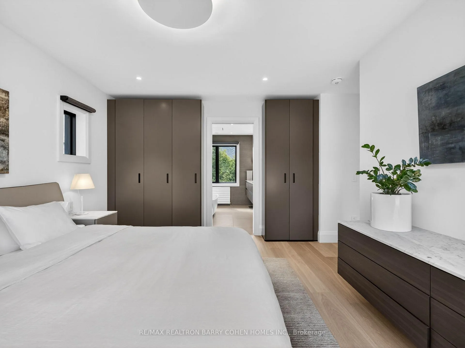 Photo 24 of 130 Mona Drive, Toronto, Lawrence Park South — HOMEH