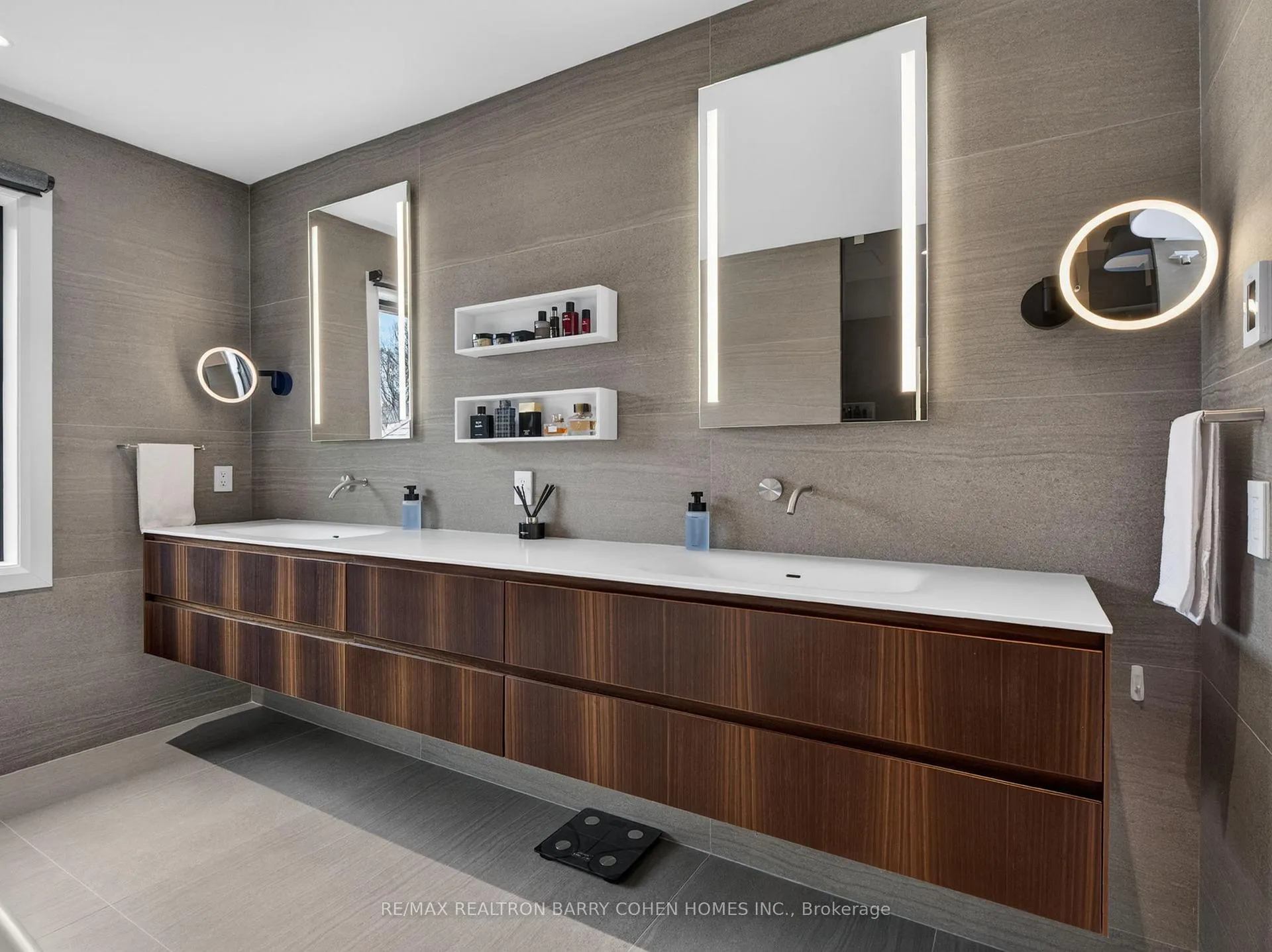 Photo 26 of 130 Mona Drive, Toronto, Lawrence Park South — HOMEH